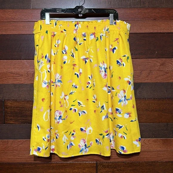 Floral Yellow A-Line Skirt Womans XL - Picture 8 of 11
